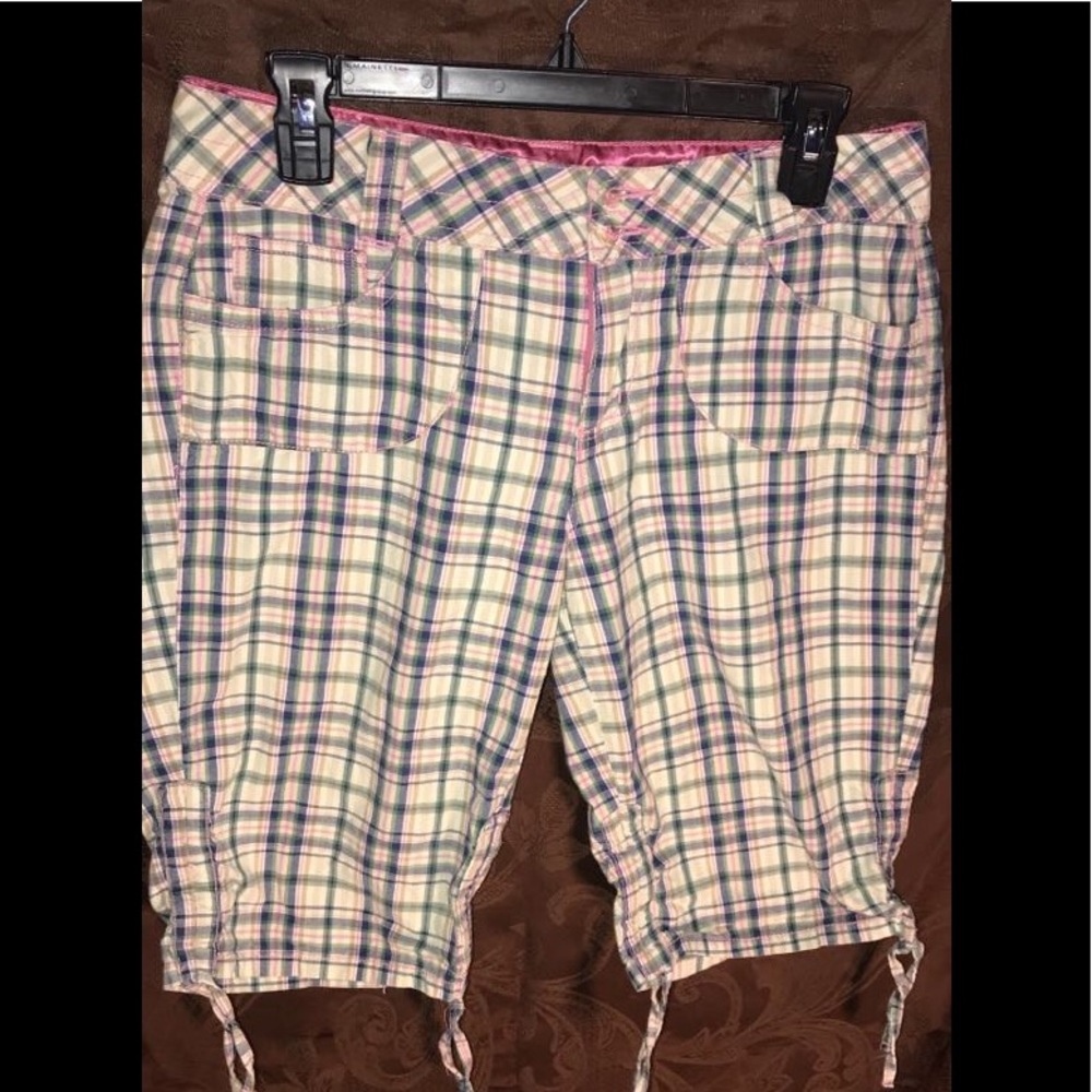 Plugg Shorts